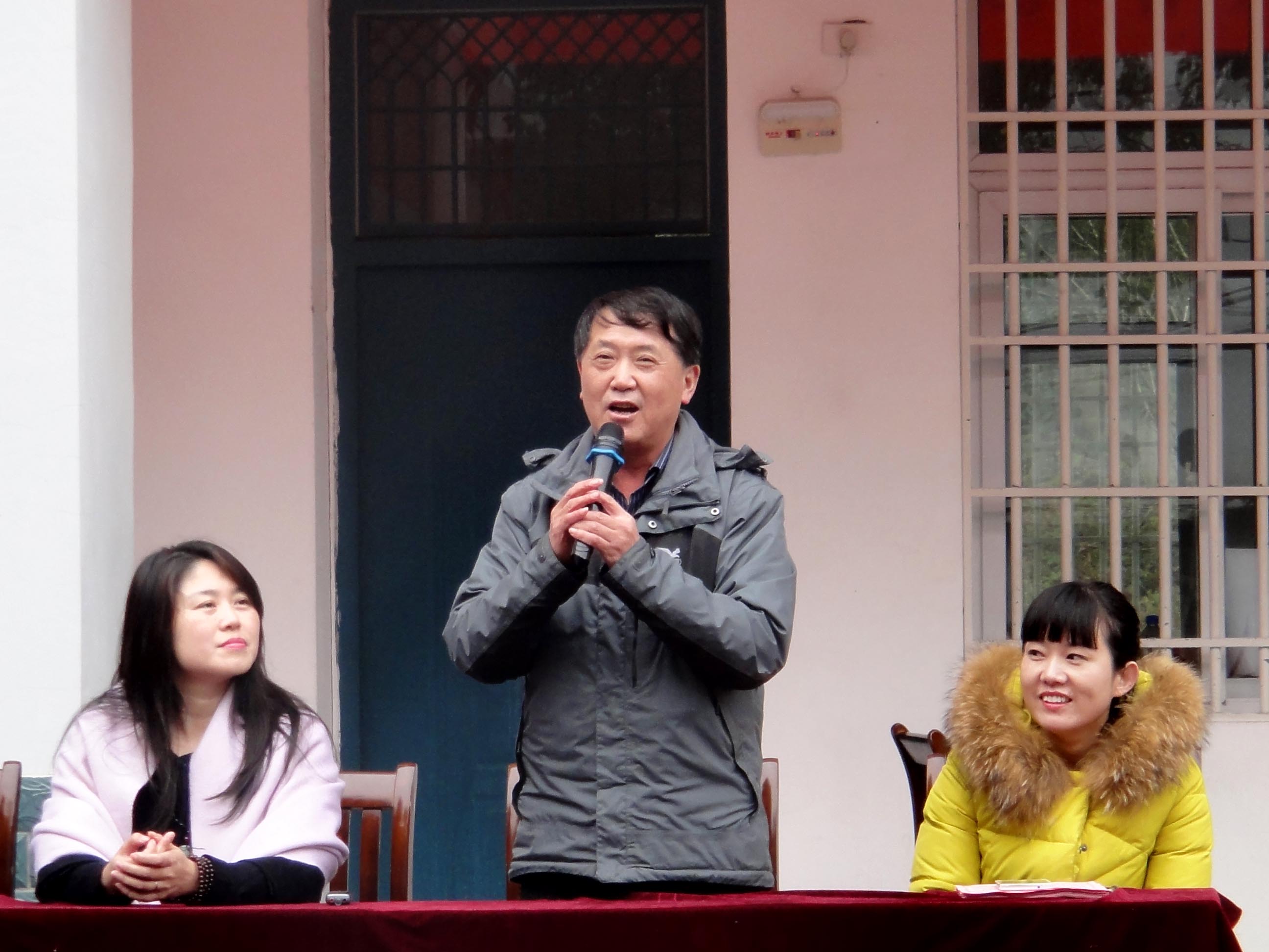 杨坤光.jpg