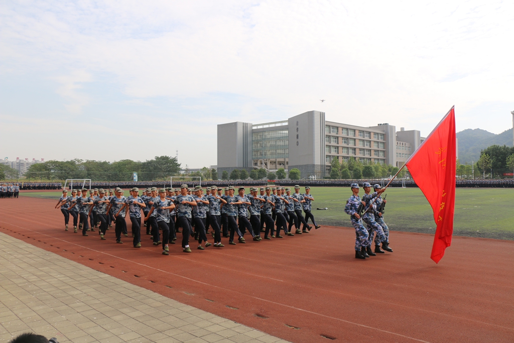 排头兵.jpg