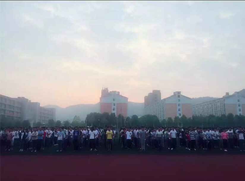 升旗3.jpg