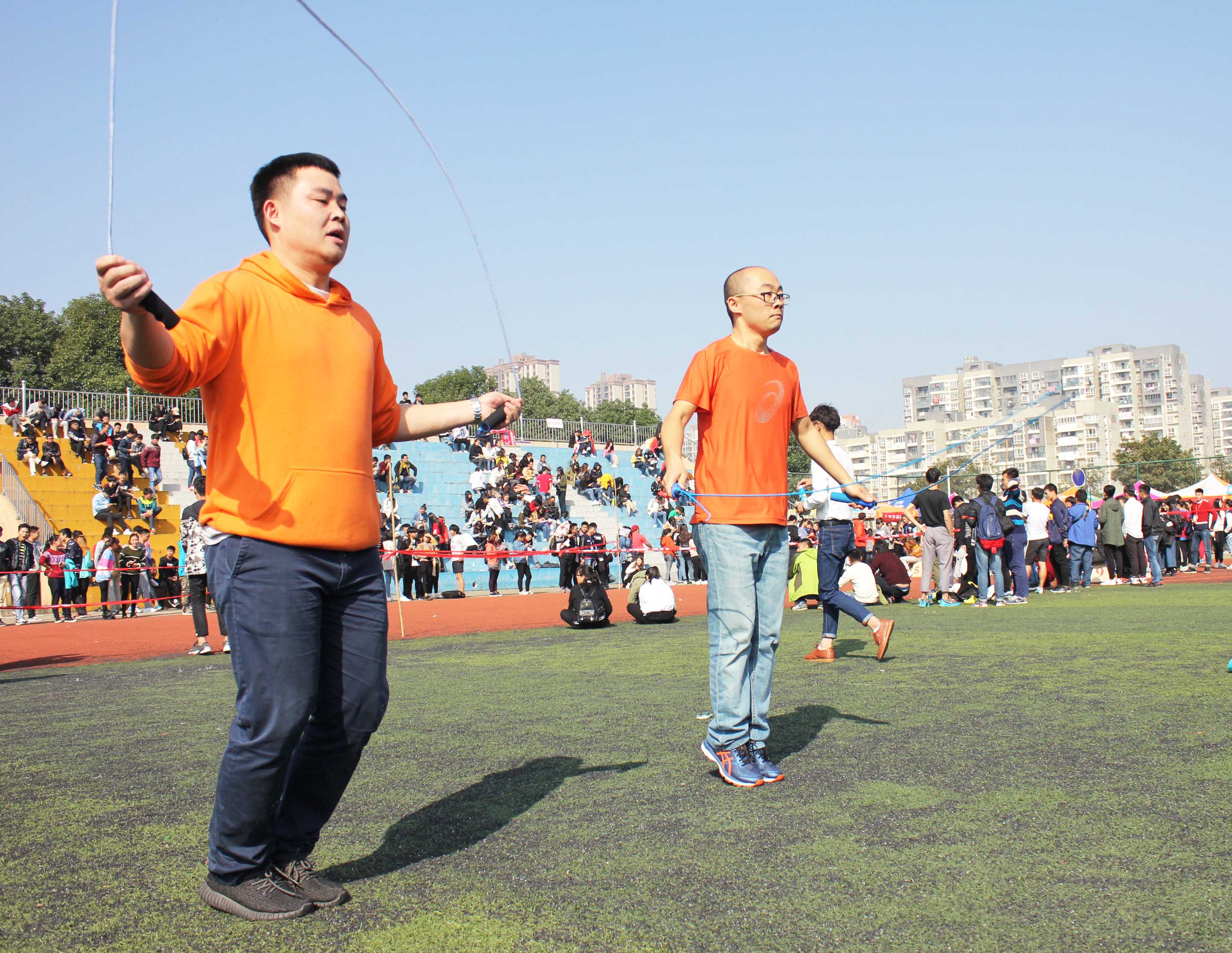摄影记者陈邱丽，吕琴，苏振坤，邹宇轩，刘雅含  图编曾梦飞 (4).jpg