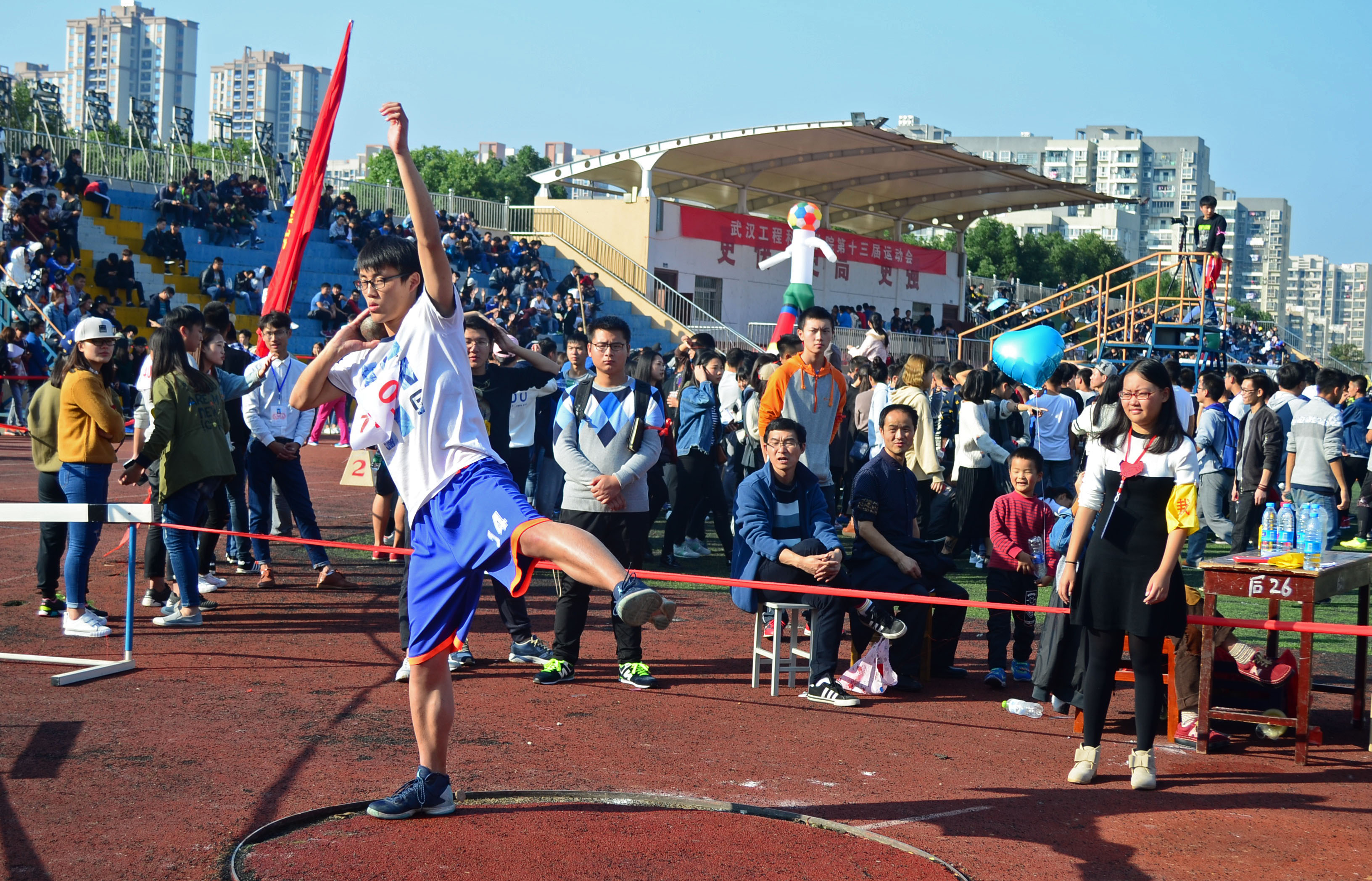 朱裕 图编 汪洋(1).jpg