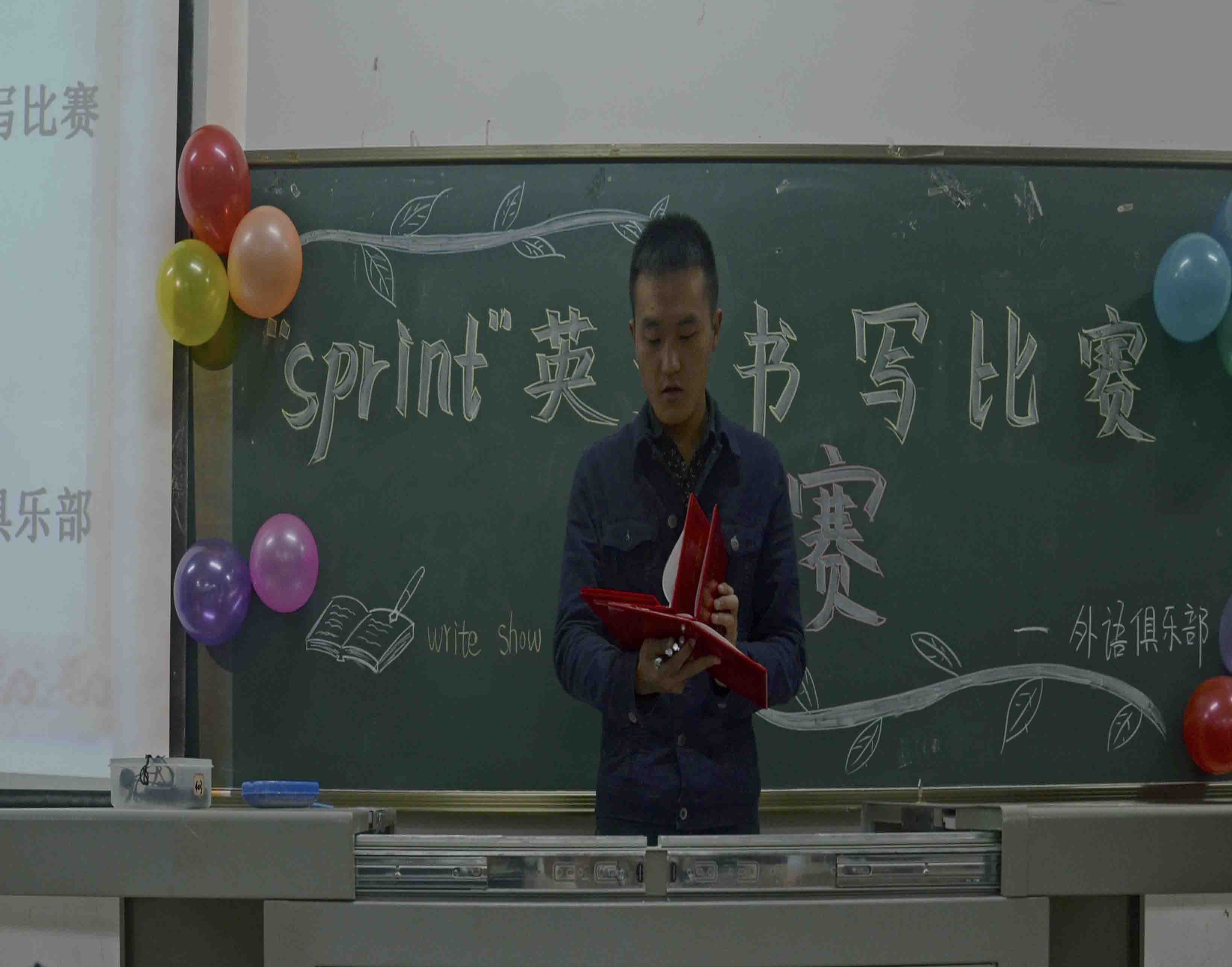 摄影记者刘帅 景成伟 图编韩佳玥 曾梦飞(1).JPG