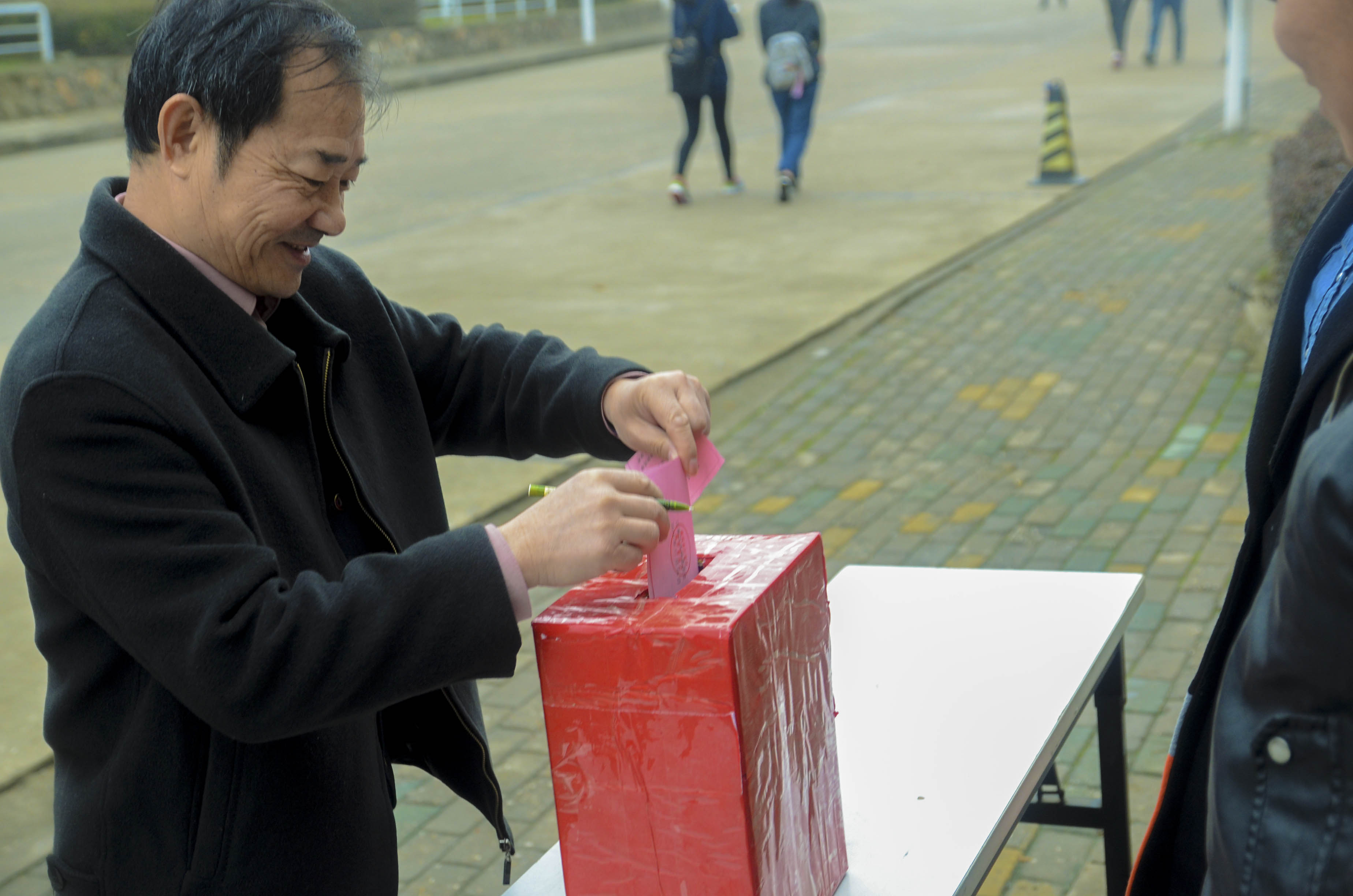 刘洋 陈邱丽.jpg