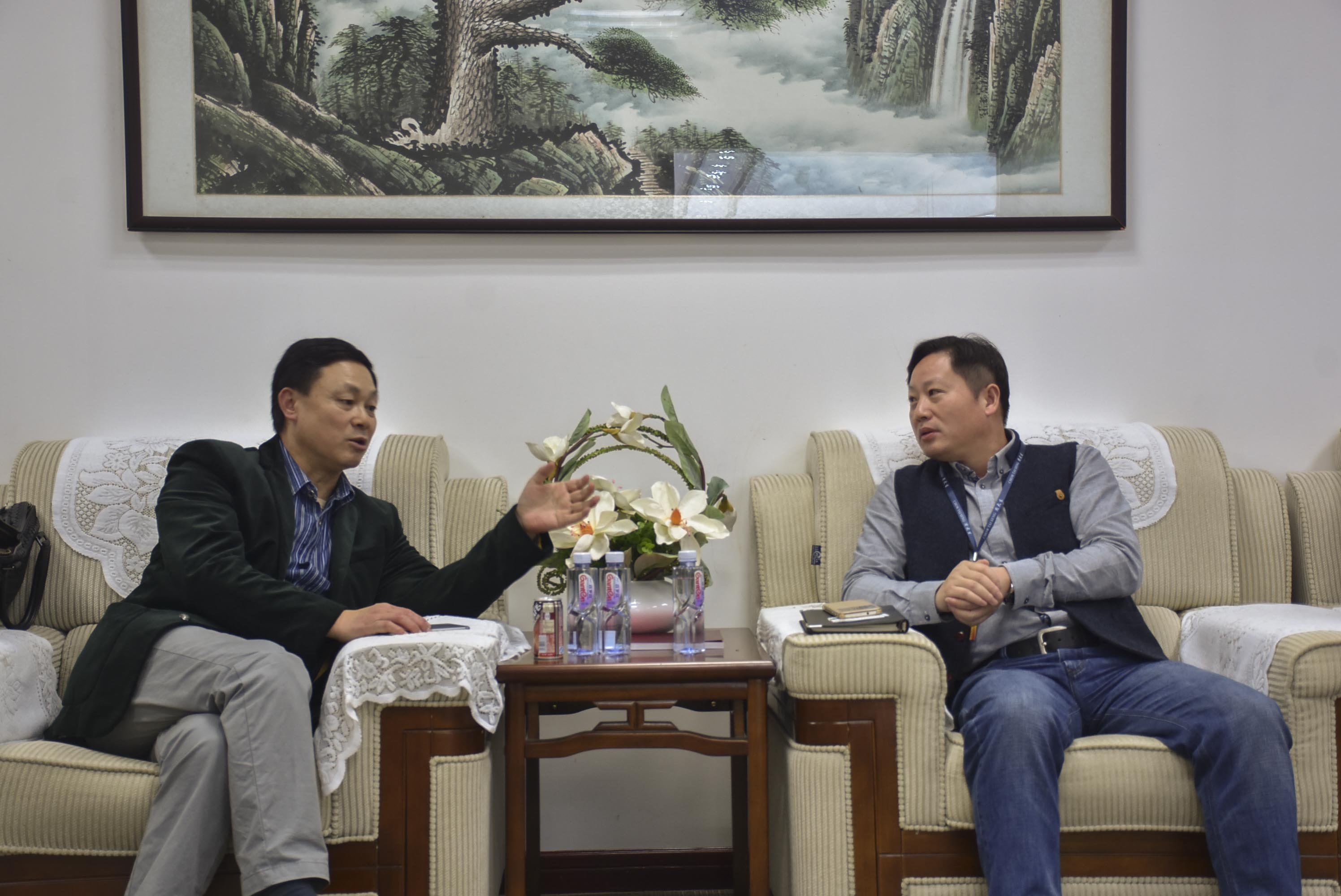 20161216周生校企合作拜访 摄影记者 杨振 图编 乔文西 (1).JPG