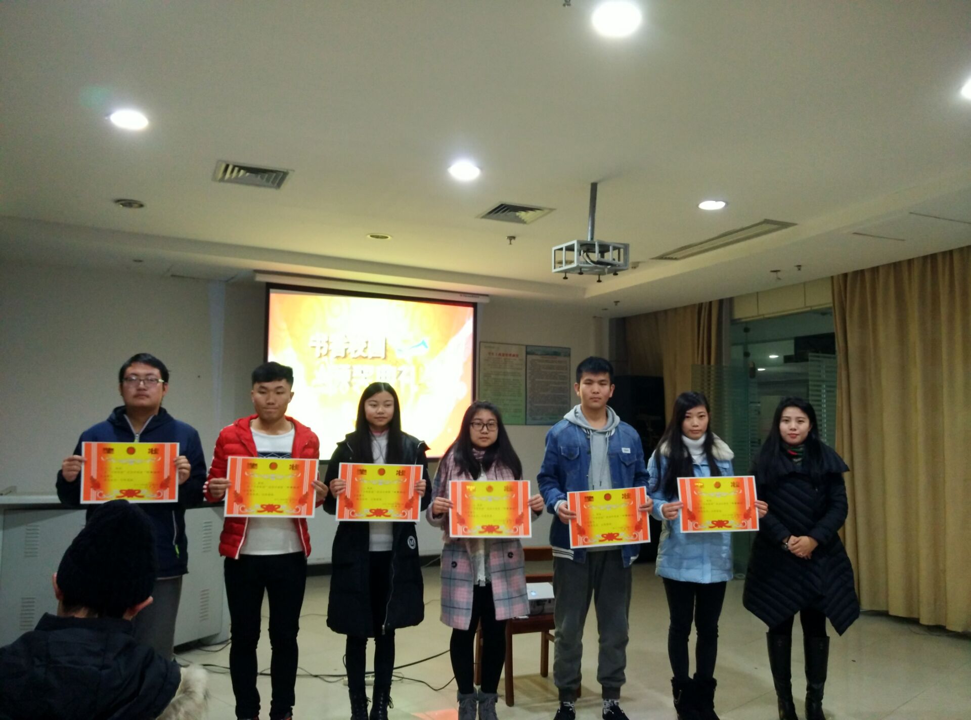 图书馆开展“书香校园”评选活动