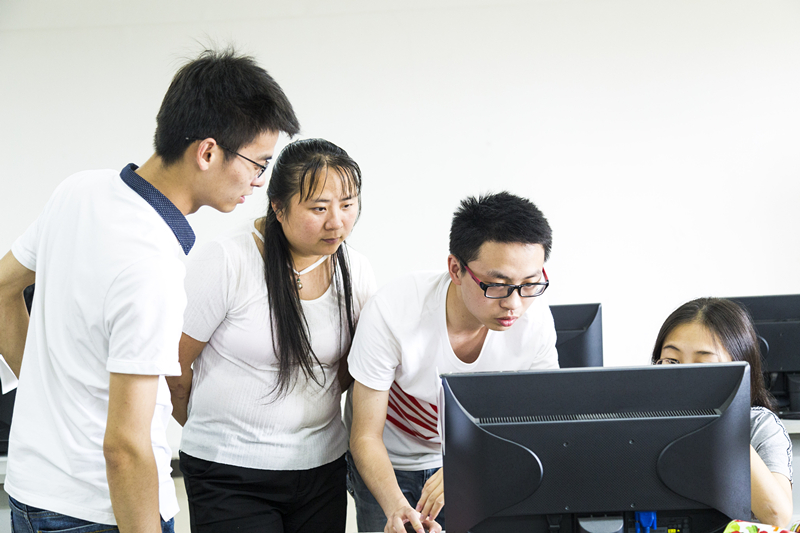 杨燕菱 (3)_副本.jpg