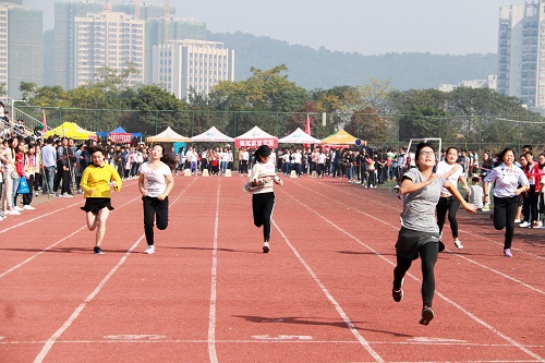 男子五项一百米 实习摄影记者 杨晓艺 (2).jpg