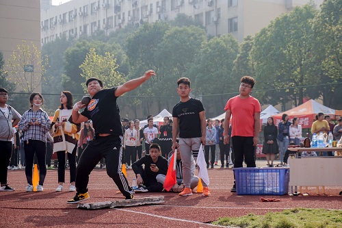 潘黛亦 第一.jpg