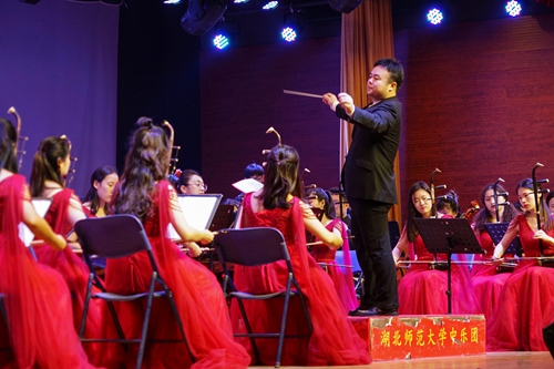 董成 已修 (6).jpg