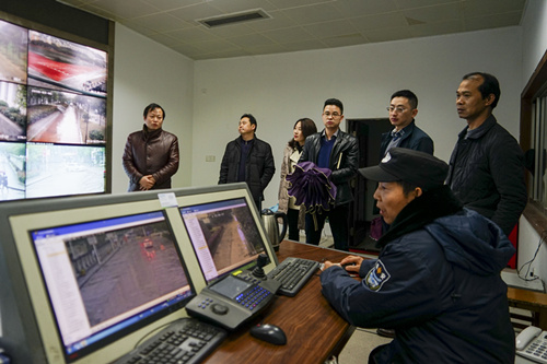 董成 (2)_副本.jpg