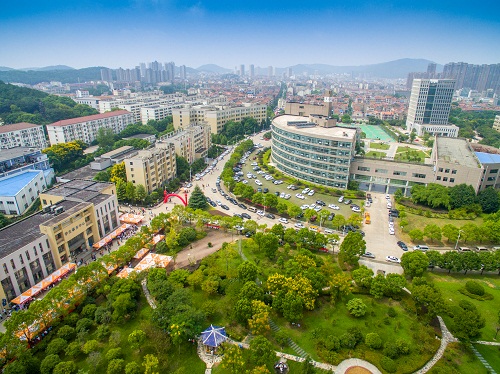 校园风光-籍鹏飞 (6).jpg