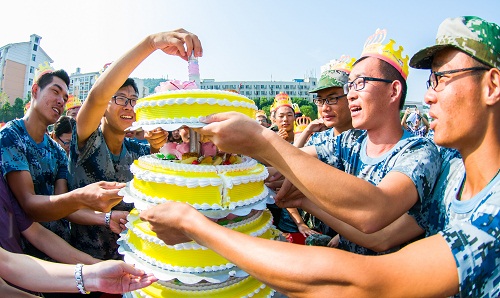 庆中秋生日宴-籍鹏飞 摄 (3).jpg