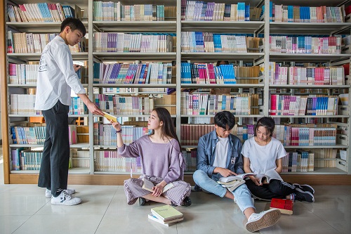 校园生活-籍鹏飞 (3).jpg