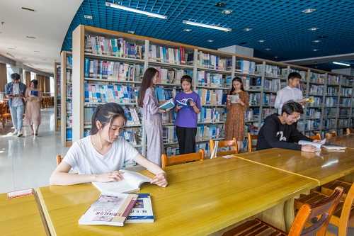 校园生活-籍鹏飞 (5).jpg