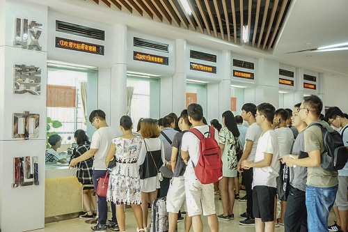 专升本报道现场 王昕怡摄 (9).jpg