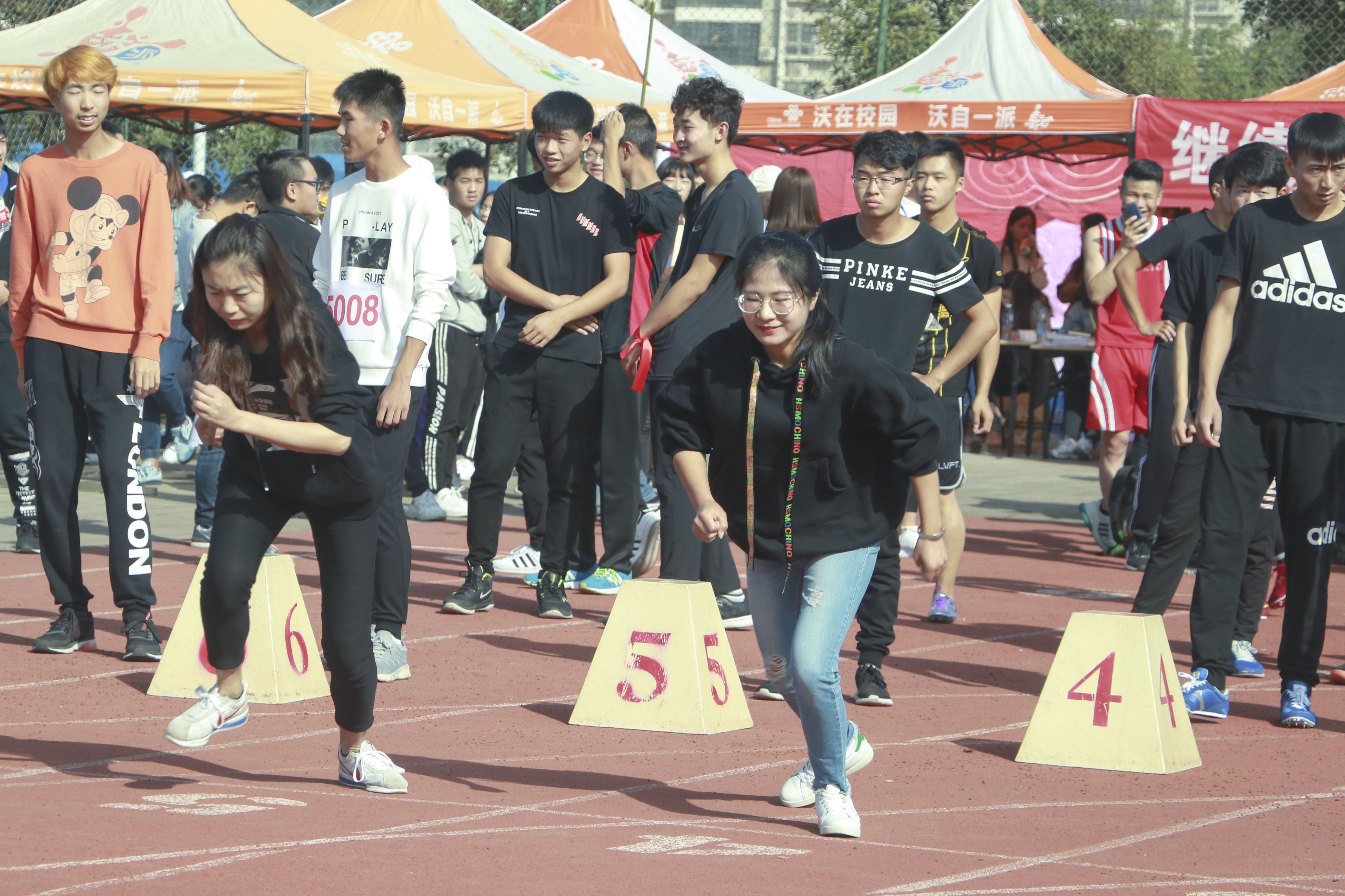 杜莹盈 教工女子100米.JPG