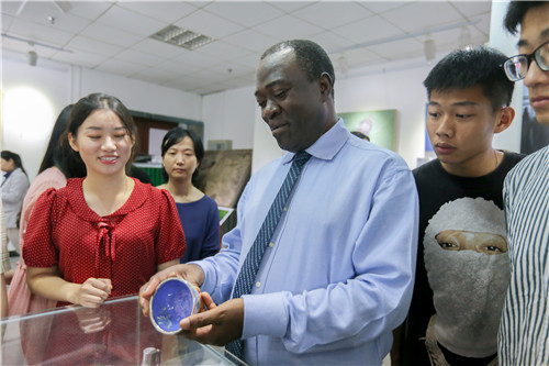 李梦婷 胡炜 (8).JPG