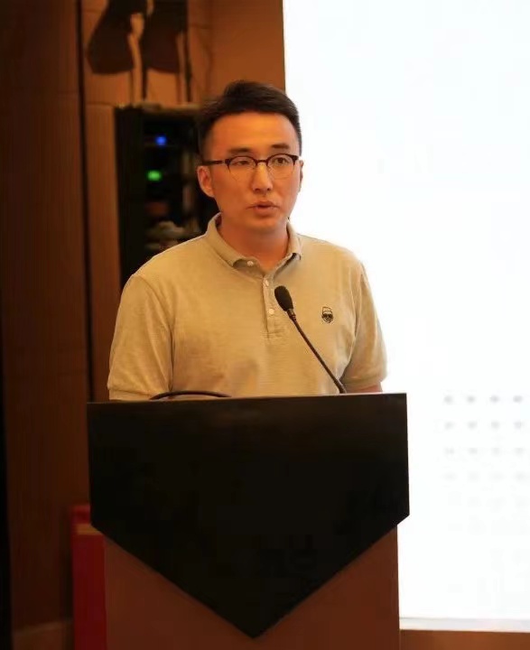 艺术与传媒学院副院长——刘晓明