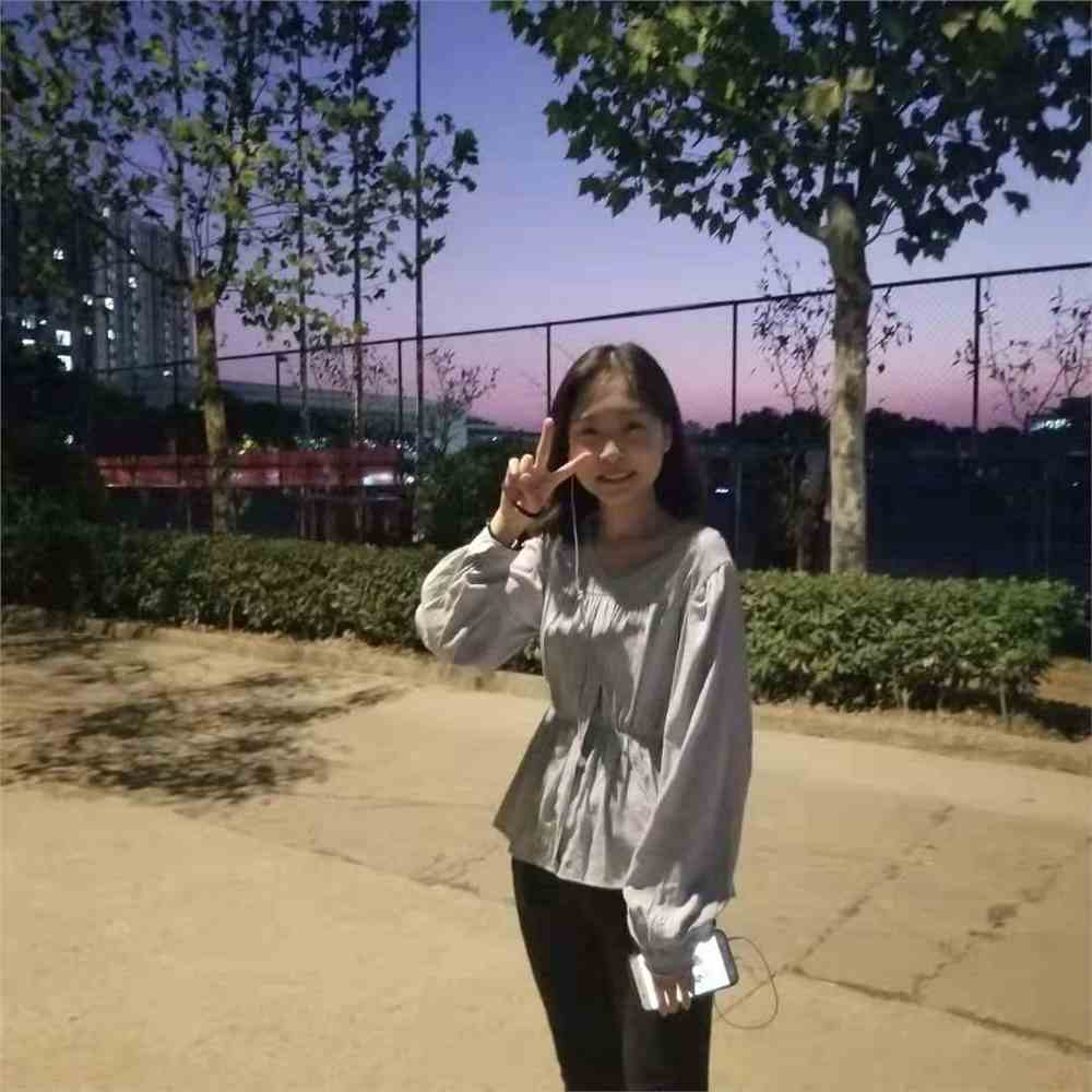 【经管】董姝含