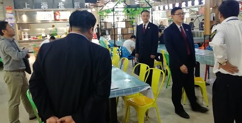 市区联合检查组到我校督查食品卫生安全工作
