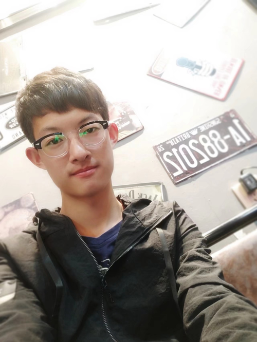 秀出创意，做出精彩，祝贺我校《智能语音沙发》入围‘挑战杯’省赛决赛