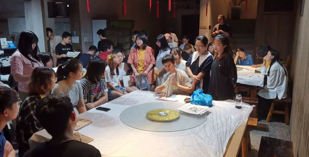 武汉工程科技学院珠宝学子赴安徽开展暑期艺术采风之旅