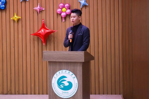 【年度优秀个人】——余进文