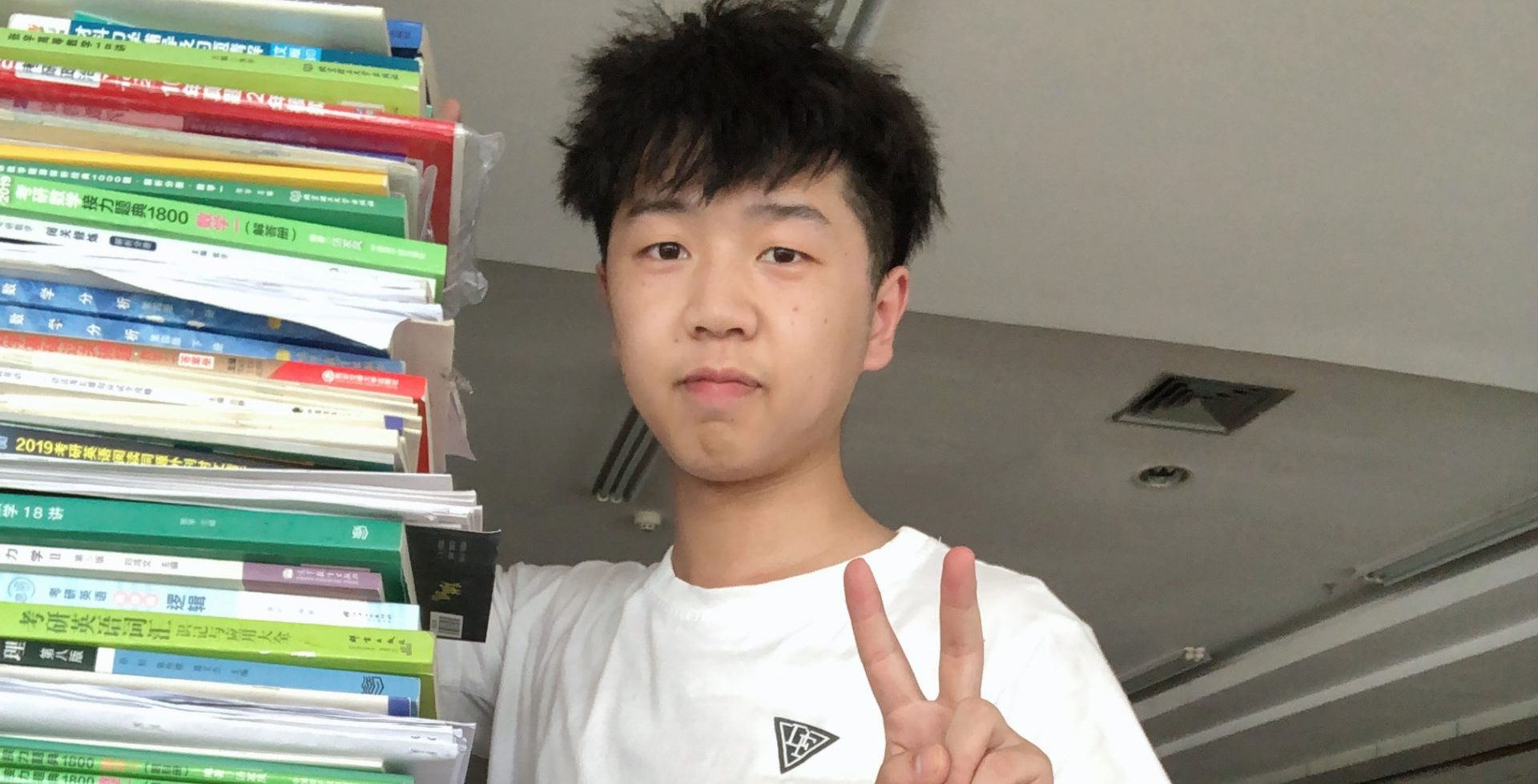 初试第一、复试第三、综合总成绩第一，武工院这个男生是怎么做到的