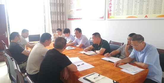 公安县委书记夏光宏莅临武工院驻点村调研精准扶贫工作