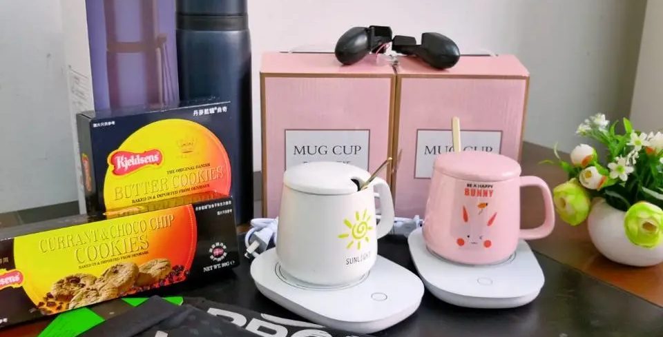 英国爱丁堡大学学子遥寄新年礼物难忘师恩