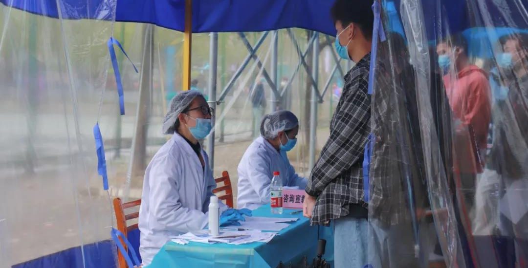 开始接种！直击武工院新冠疫苗接种现场