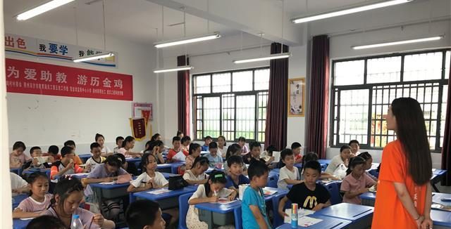 【云上荆州】传递知识和快乐！武汉10名大学生赴荆支教