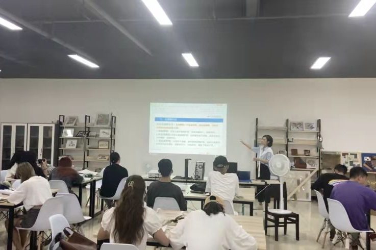 我校开展2021-2022学年第一学期听课检查工作