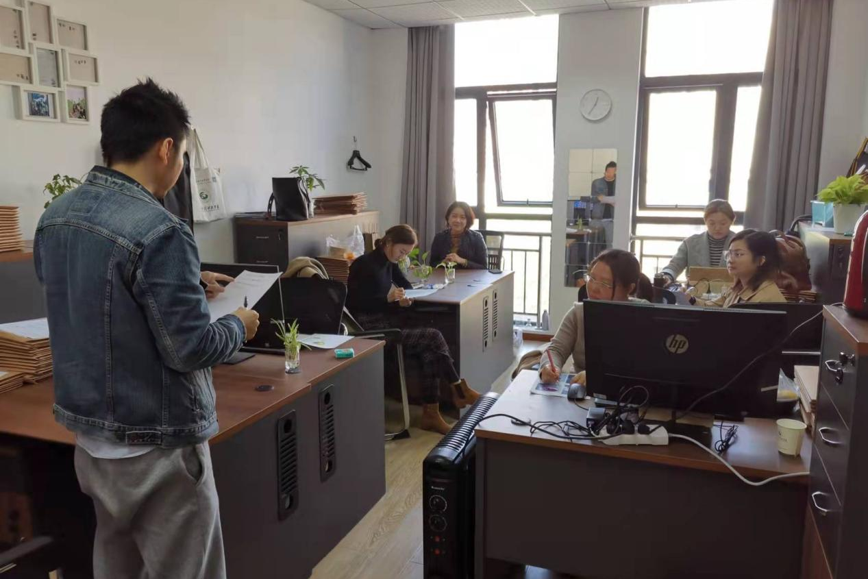 艺传学院开展毕业设计自查，提升毕业设计质量