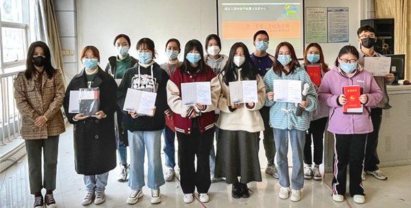 他人怀宝剑，我有笔如刀———“第一千零一个哈姆雷特”书评征文活动完美结束