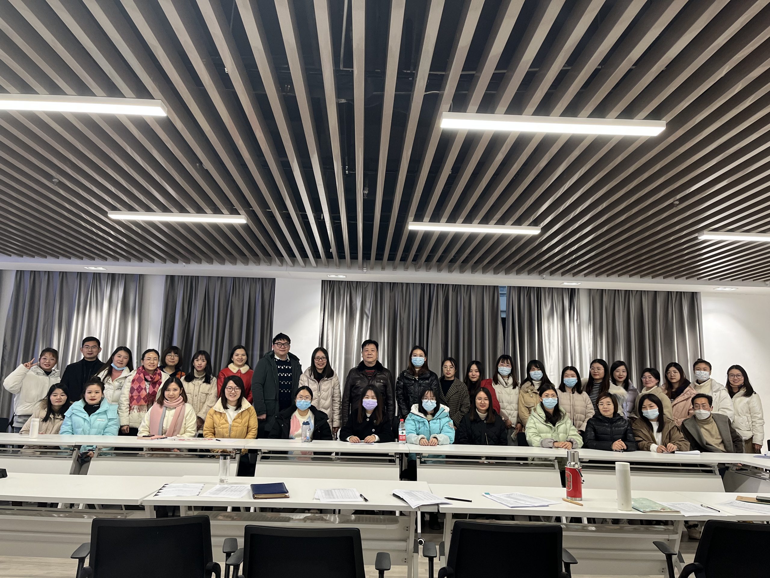 信息工程学院召开2021年度辅导员年终述职大会