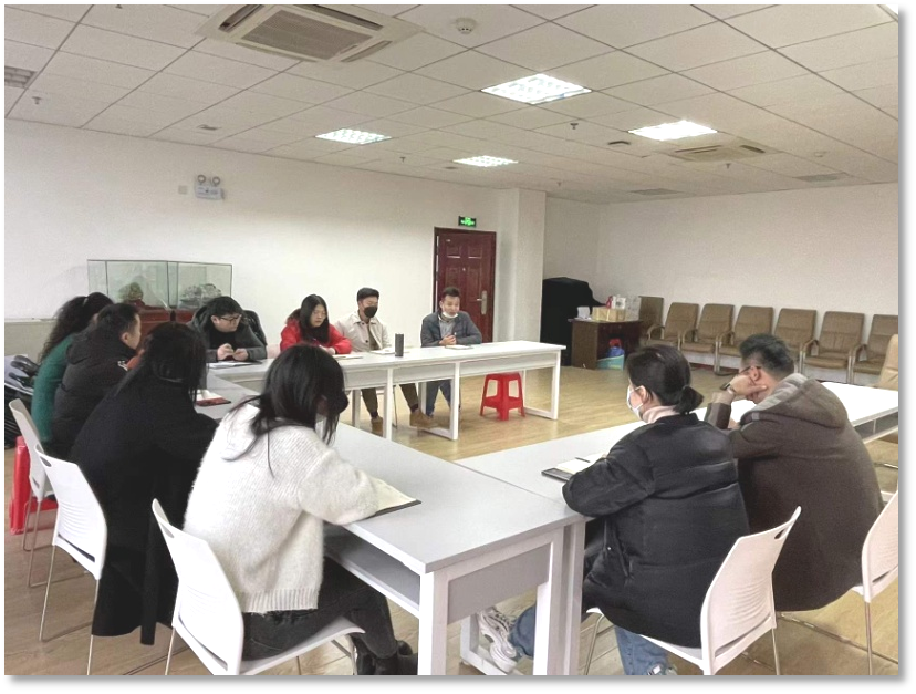 （工作室日常）研讨学习，促进我校就业创业工作更好开展