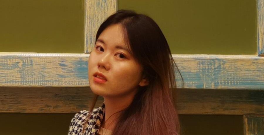 对话国家奖学金获得者｜冯雅宁：Everything that kills me makes me feel