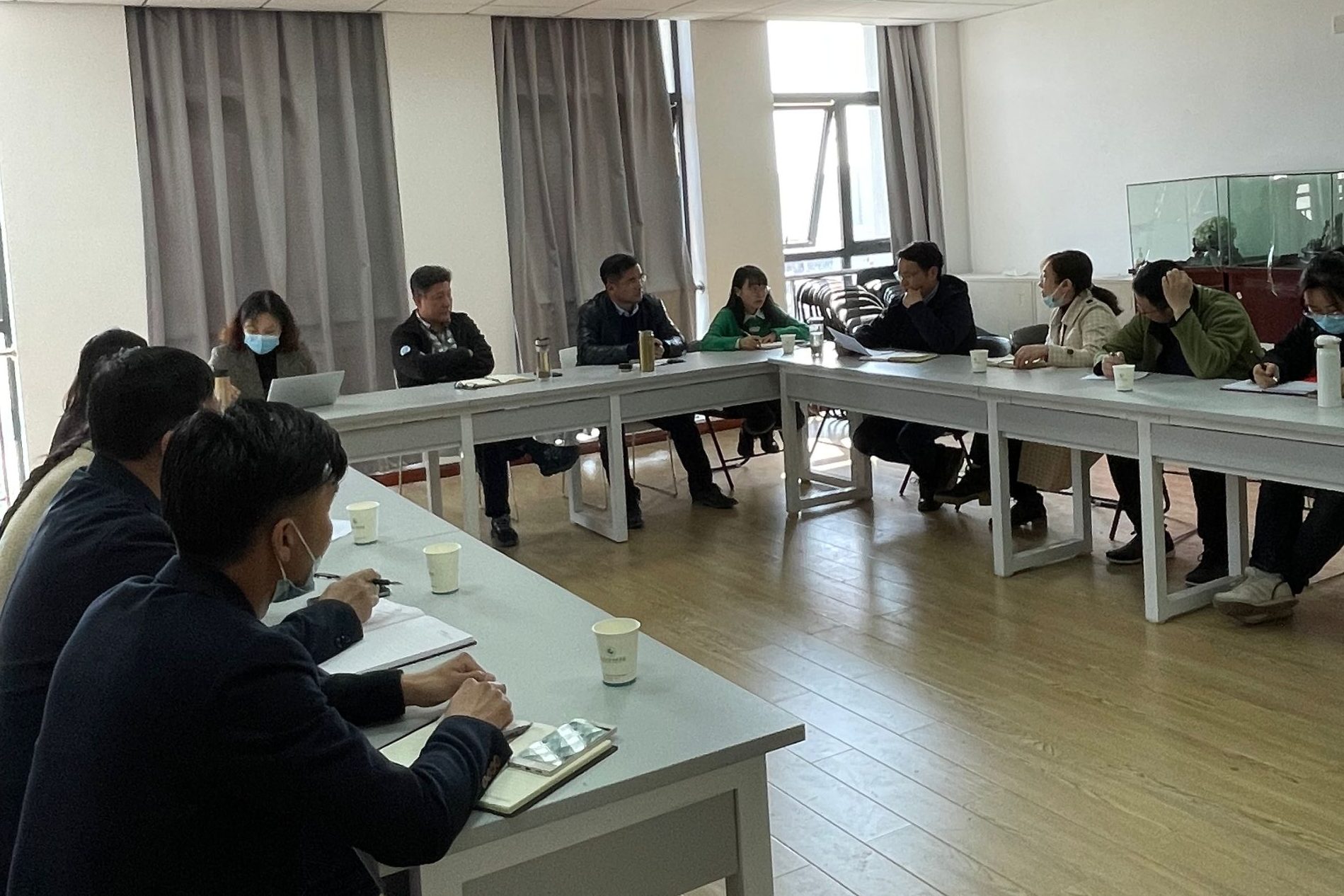 信息工程学院开展专业建设座谈会