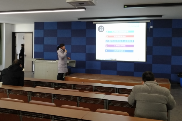 信息工程学院开展“说专业”活动，进一步推进专业建设