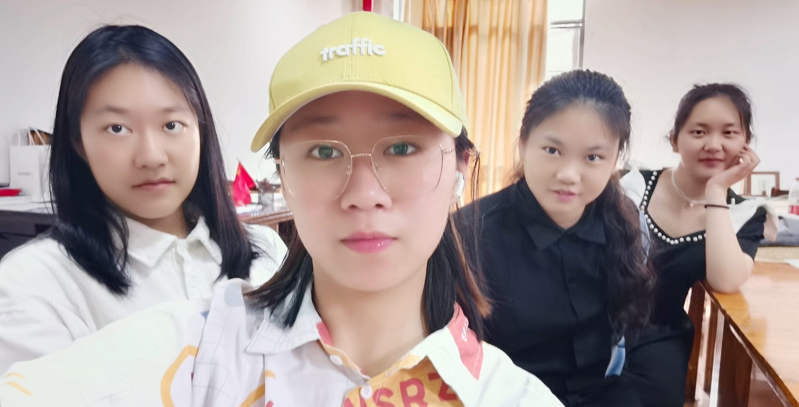 突破！我校在首届“育知联杯”智慧商业大数据创新应用大赛总决赛荣获本科组二等奖。