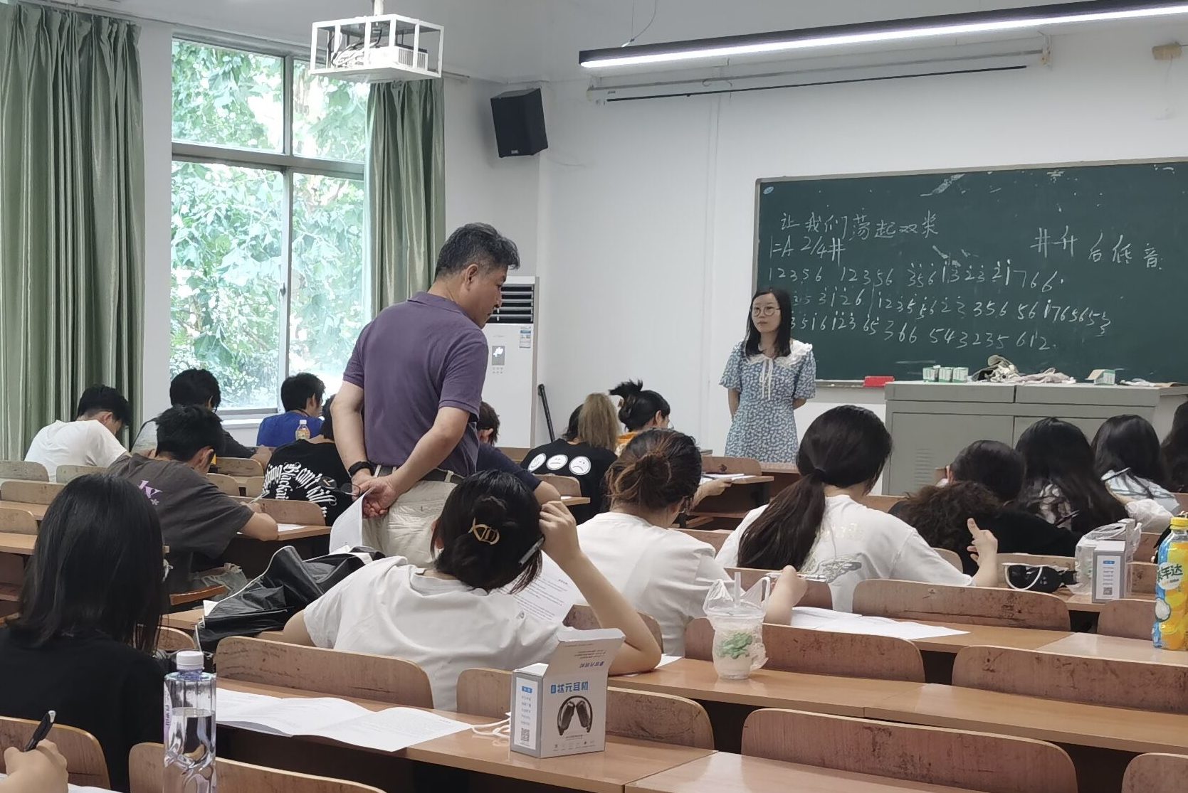 严考风，促学风——我校开展考务工作巡查