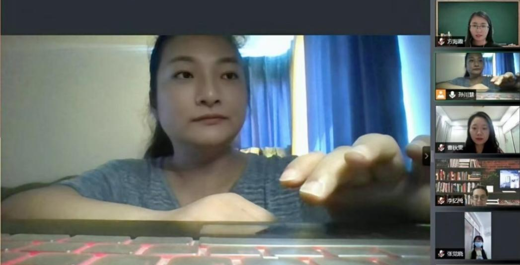 英语系开展暑期二外教师“磨课”活动