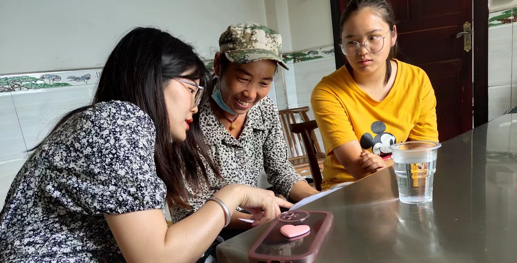 家校携手，共育时代新人