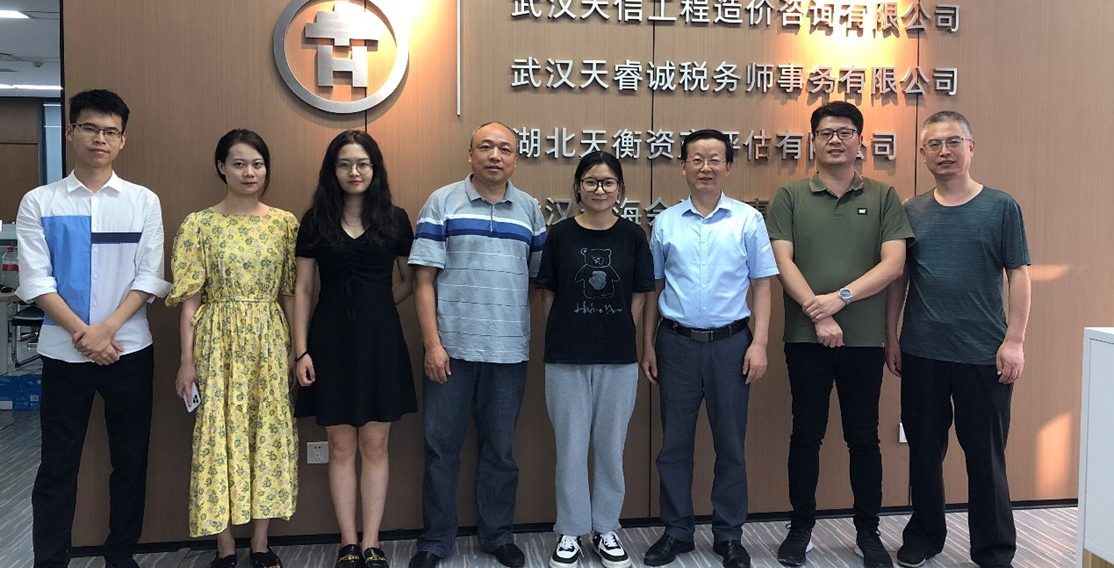 走进企业，暖心回访 | 学校经济与管理学院回访实习基地亚太（集团）会计师事务所