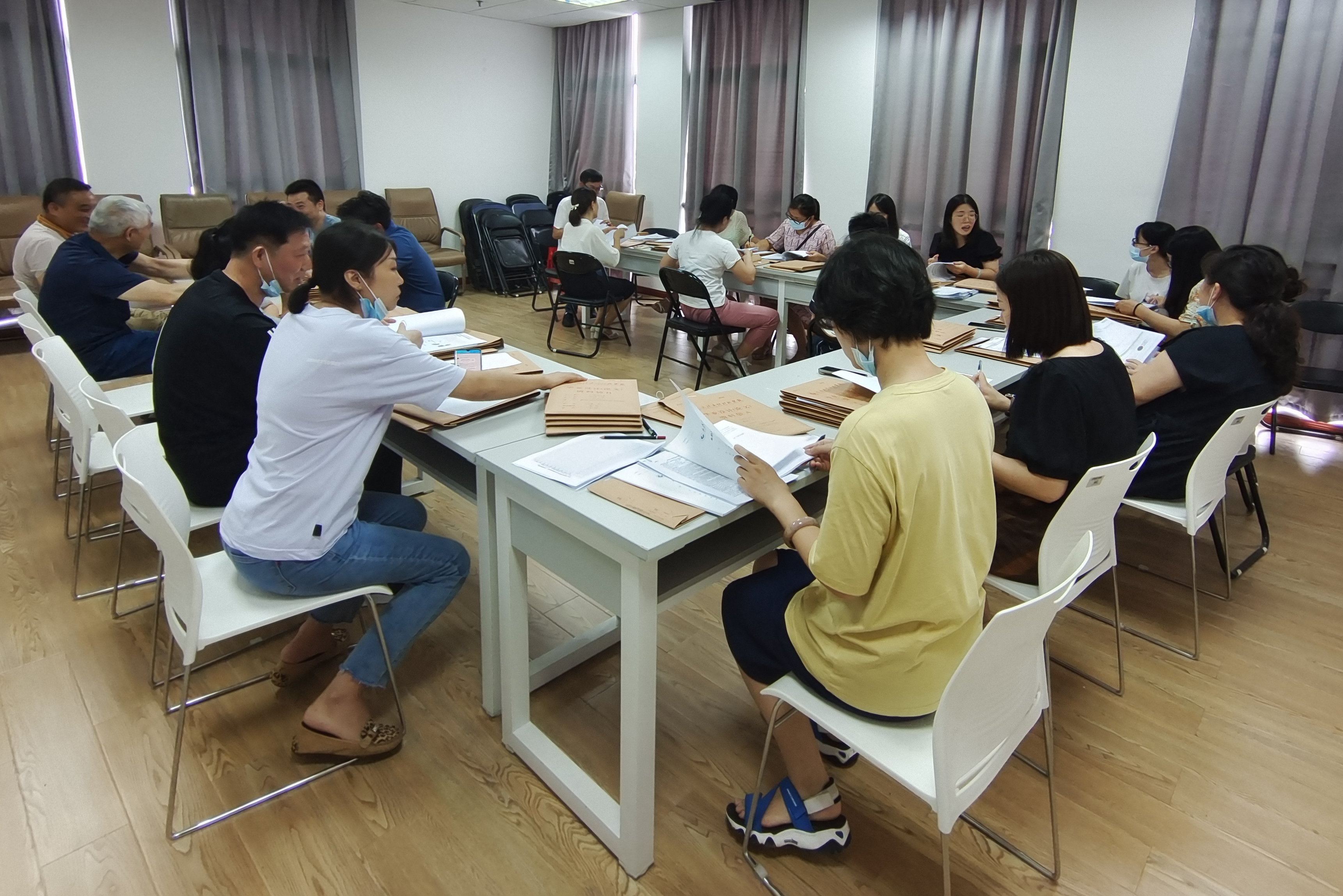 信息工程学院迎接学校期末教学材料检查工作