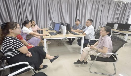 工商管理系召开课程建设工作研讨会