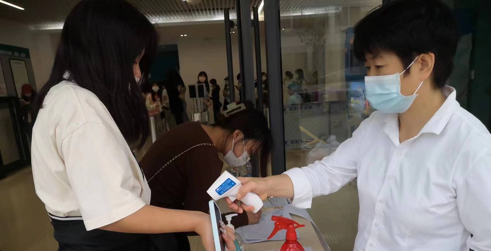 后勤保卫处顺利完成新学期老生返校和专升本迎新保障工作