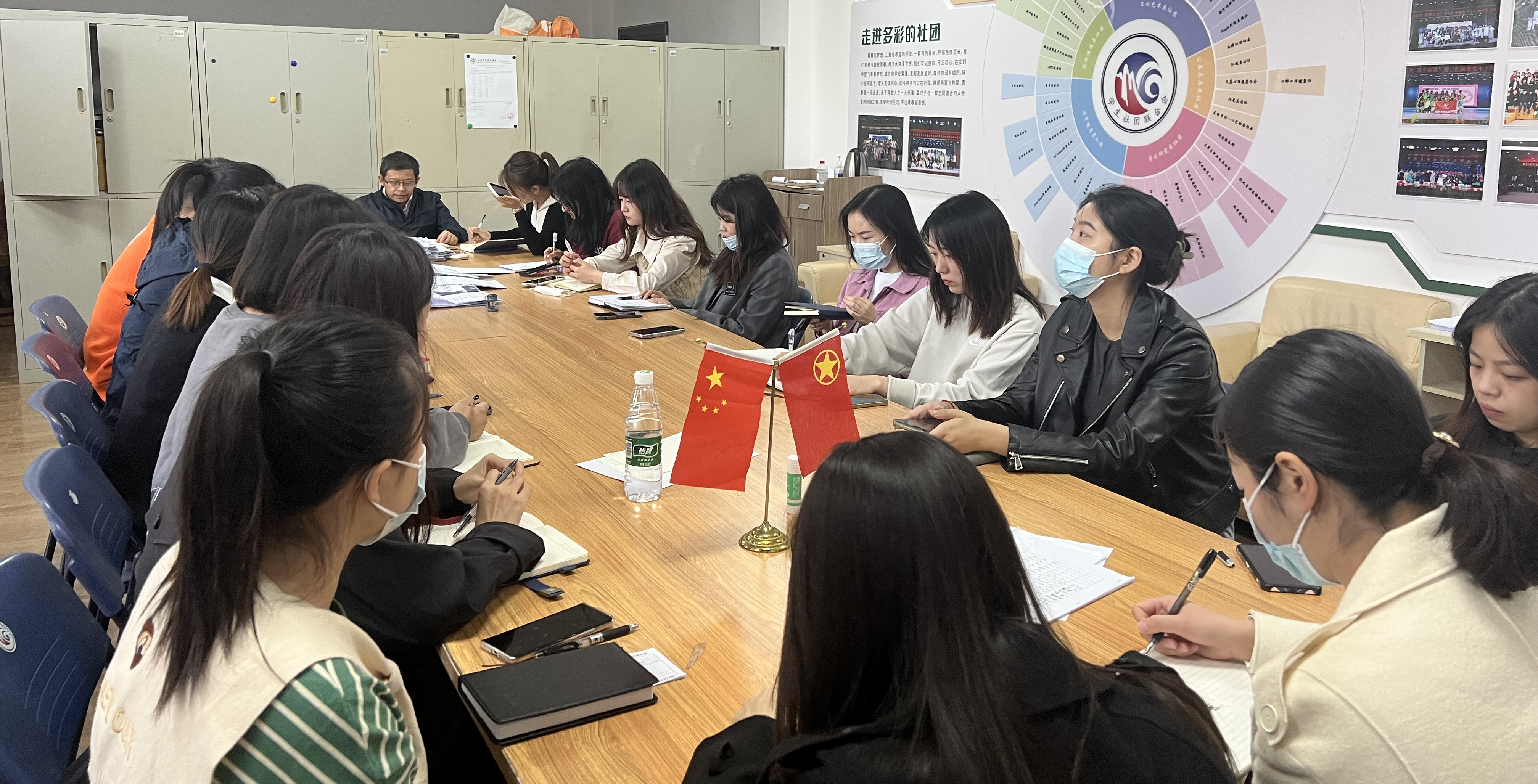 深化学习二十大精神 凝心聚力谋学科与专业建设