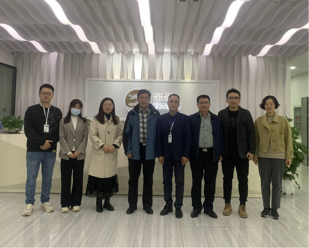 走访实习基地，做细评估工作–校领导带队赴软帝实地考察